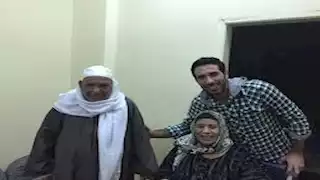 رحلات صيد... أجمل 20 صورة للحظات أبوتريكة مع والدته وأولاده