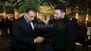 الصور الأولى من عزاء والد زوجة الفنان حمادة هلال