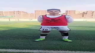 مصري جديد يبدأ مسيرته في ملاعب إنجلترا