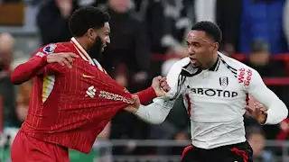 بـ 10 لاعبين.. ليفربول يتعادل مع فولهام في الدوري الإنجليزي (فيديو وصور)