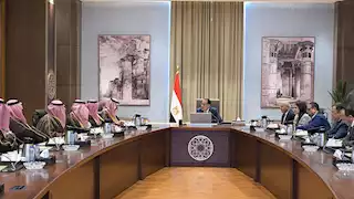 مدبولي يلتقي وزير الصناعة والثروة المعدنية السعودي لبحث التعاون الثنائي