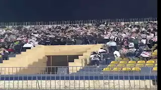 تلميحات صريحة من جماهير الزمالك على موقف زيزو من تجديد عقده (فيديو)