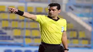 الكشف عن طاقم تحكيم مباراة الأهلي والمصري البورسعيدي بالدوري