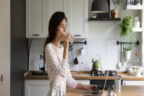  أسباب كثرة العطش وأعراضه وسبل معالجته