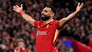 "نحن بعيدون".. محمد صلاح يتحدث عن تجديد عقده والفوز بالكرة الذهبية