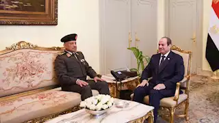 الرئيس السيسي يستقبل وزير الدفاع والإنتاج الحربي