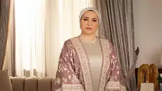 انتصار السيسي تعرب عن سعادتها بزيارة دار الأوبرا السلطانية مسقط- (فيديو)