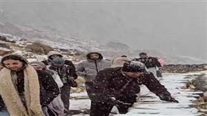 أجواء أوروبية.. ثلوج سانت كاترين تستقطب الزوار للاستمتاع بالمناظر الخلابة- صور