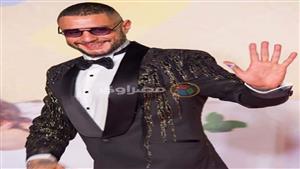 "مظهر غير لائق".. يدخل أحمد الفيشاوي تريند "إكس"