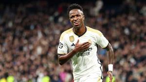 "بسبب العنصرية".. فينيسيوس يطالب بمعاقبة جماهير أتليتكو مدريد