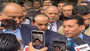 أول رد لوزير الشباب والرياضة على نبأ إرسال محمد صلاح طائرة لنقل اللاعب أحمد رفعت  (فيديو وصور)