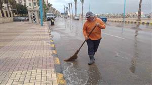 تداعيات نوة "عوة".. محافظ الإسكندرية: تواجد ميداني وغرفة عمليات على مدار الساعة - صور