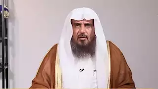 مفاجأة- عالم سعودي عن التسبيح في السجود 10 مرات: الأفضل وفي الركوع أيضا