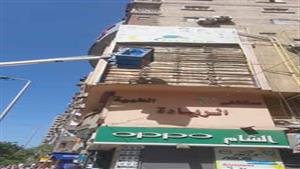 إزالة 30 إعلانًا مخالفًا في شوارع الإسكندرية- صور