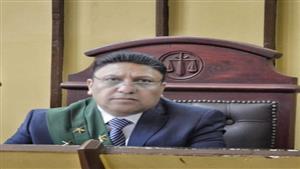 أوهمها بعلاجها روحانيًا.. جنايات بورسعيد تُحاكم شابًا هدد فتاة بصور عارية 