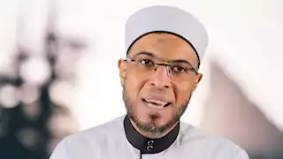 محمد أبوبكر: كل الأحاديث في فضل البلاد كذب إلا مكة والمدينة ومصر