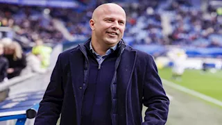 "ممتع وغيابه مؤثر".. سلوت يتغنى بمحمد صلاح بعد لقاء برايتون