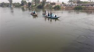 معدية أبو غالب.. لحظة انتشال ميكروباص الموت (صور)