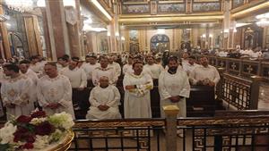 بالصور.. الأجراس والترانيم تتعالى داخل كنائس وأديرة جنوب سيناء 