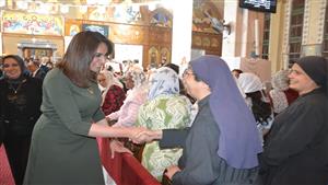 بالصور.. نائب محافظ البحيرة تشهد قداس عيد القيامة بكاتدرائية دمنهور