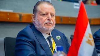 بروتوكول بين المركزي والتعليم العالي لتوفير منح للطلاب المتضررين من توقف برنامج المعونة الأمريكية 