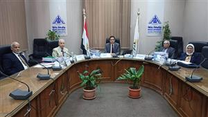 رئيس جامعة بنها يترأس لجنة اختيار عميد كلية التربية النوعية