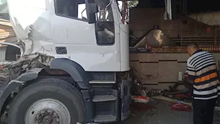 6 مصابين في تصادم ميكروباص و"جامبو" بصحراوي الإسكندرية