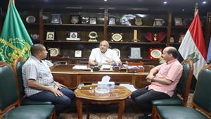 أيمن عطية يشكل لجنة لمتابعة تقرير وزارة الصحة عن مستشفيات القليوبية