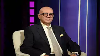 محمد سلماوي: مؤسسة فاروق حسني للفنون عملاقة وتحظى باهتمام الشباب والمثقفين