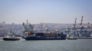 الحوثيون: ميناء حيفا بات على قائمة أهدافنا
