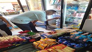 بالصور.. تحرير 45 محضرًا وتشميع عدد ٥ منشآت في حملة لصحة أسوان