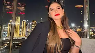 جلسة تصوير "جريئة" لـ ملك قورة.. والجمهور يغازلها (صور)