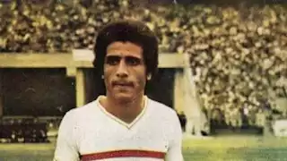 "أمي كانت بتزعقلي".. فاروق جعفر يروي لمصراوي بداية تألقه مع الزمالك ومنتخب مصر 