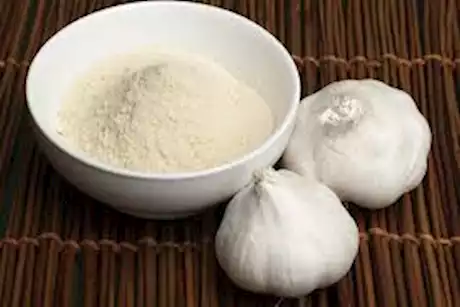 مسحوق الثوم.. علاج فعال لتساقط الشعر 