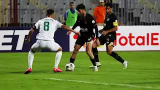 الزمالك يتعادل مع المصري ويتصدر مجموعته في كأس الكونفدرالية