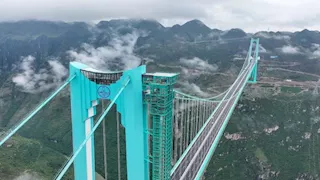 يختصر السفر من ساعتين إلى دقيقة.. تفاصيل أعلى جسر في العالم