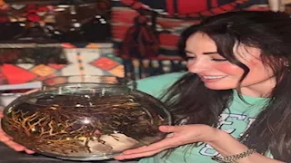 بإطلالة كاجوال.. نرمين الفقي تتألق في أحدث ظهور والجمهور: "شابة بعمر العشرين"