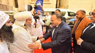 محافظ أسيوط: زيارة البابا تواضروس حدث فريد يجسد الوحدة الوطنية