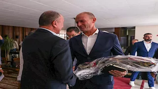 التعامل مع الجماهير.. الأهلي يكشف معايير اختيار ياس ثورب