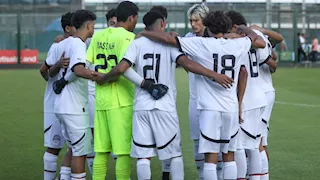 لاعب برايتون يقترب.. انضمام ثنائي محترف لمنتخب مصر 2007