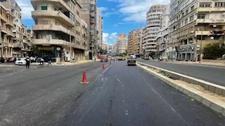 بالصور- محافظ الإسكندرية يتفقد مشروع تطوير طريق الحرية