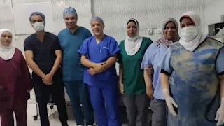 أمعاء ملتصقة.. جراحة دقيقة تنقذ شابًا من "طعنة منسية" بالإسكندرية