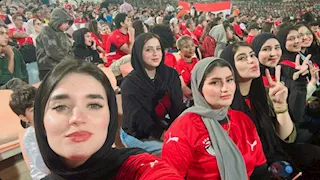 "ظهور إعلامي ودعم من المدرجات".. زوجات اللاعبين يدعمن منتخب مصر أمام غينيا بيساو