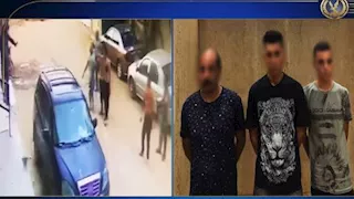 فيديو| مشاجرة بالحجارة بين سائق وشخصين في حلوان بسبب أولوية المرور
