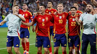 إصابة نجم برشلونة مع منتخب إسبانيا واستبعاده من المعسكر