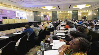 عمرو حسن: النزيف وتسمم الحمل وراء أغلب وفيات الأمهات في مصر