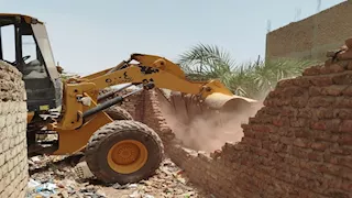 وزير الإسكان يُصدر قرارات لإزالة التعديات ومخالفات البناء بمدينة بني مزار الجديدة والساحل الشمالي والقرى السياحية