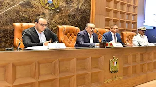 بعد كارثة تروسيكل الموت.. محافظ أسيوط: لا تهاون مع المركبات غير الآمنة