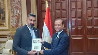 ياسر جلال  يتسلم كارنيه عضوية مجلس الشيوخ لعام 2025 