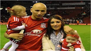 "2000 استرليني شهريا".. لاعب ليفربول السابق ينتقل للقسم الثاني بالإمارات.. ما القصة؟